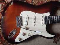 Електрическа китара Washburn Sonamaster (адаптери от Fender Japan)