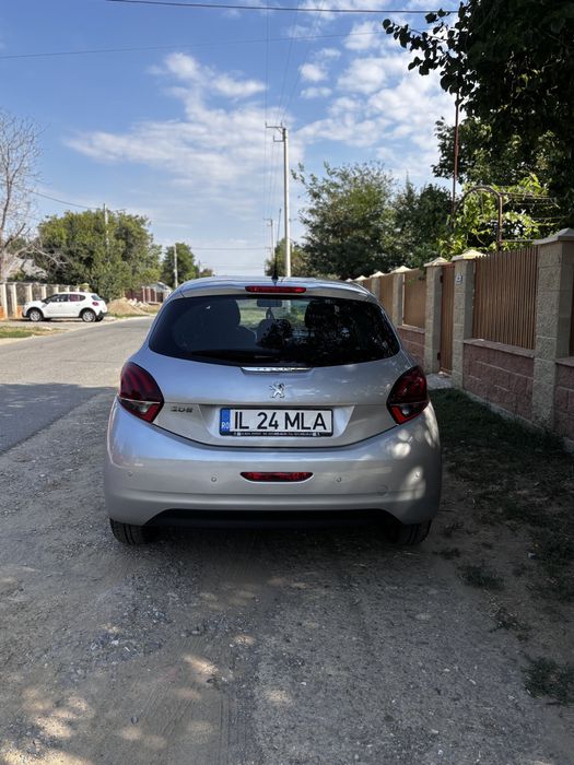 Peugeot 208 PureTech