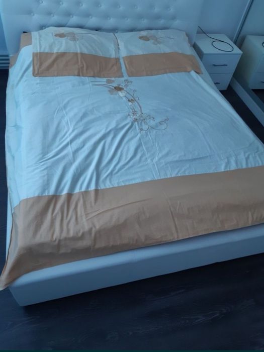 Lenjerie pilota      .