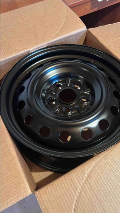 продаётся штампованные диски R16