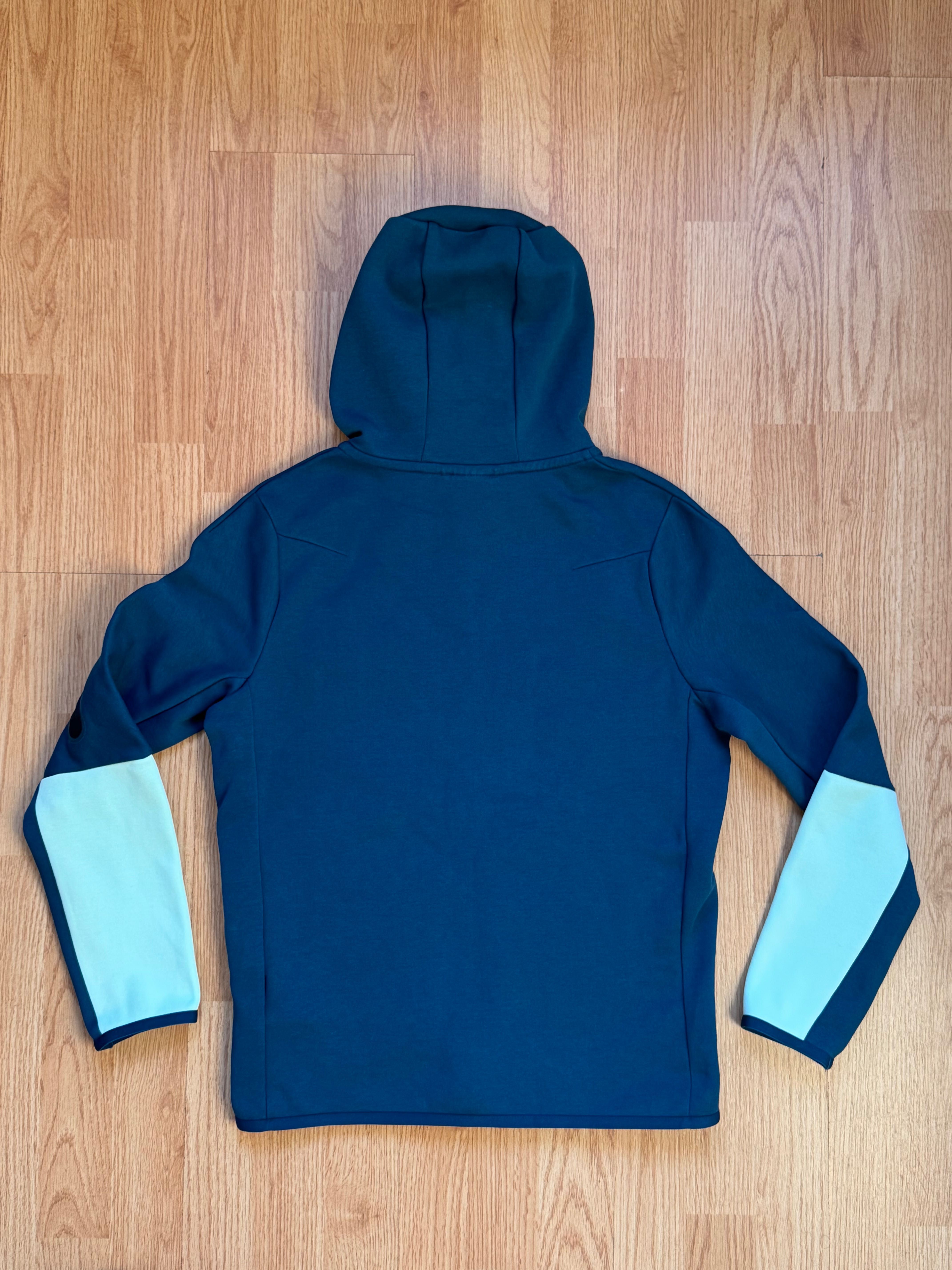 Nike Tech Fleece детски суитшърт