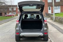 Щора за багажник Ford Kuga MK1 2008–2013, черна, алуминий и PVC