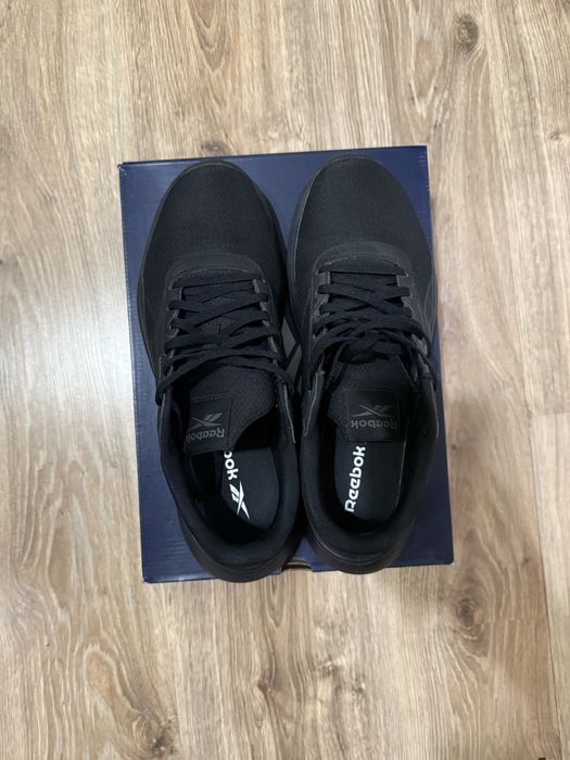 Маратонки Reebok Lite 4