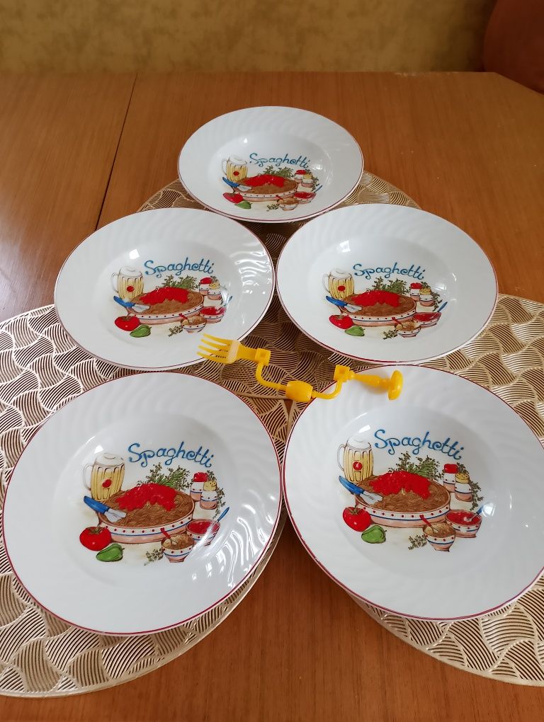 Медни, стъклени, порцеланови и други