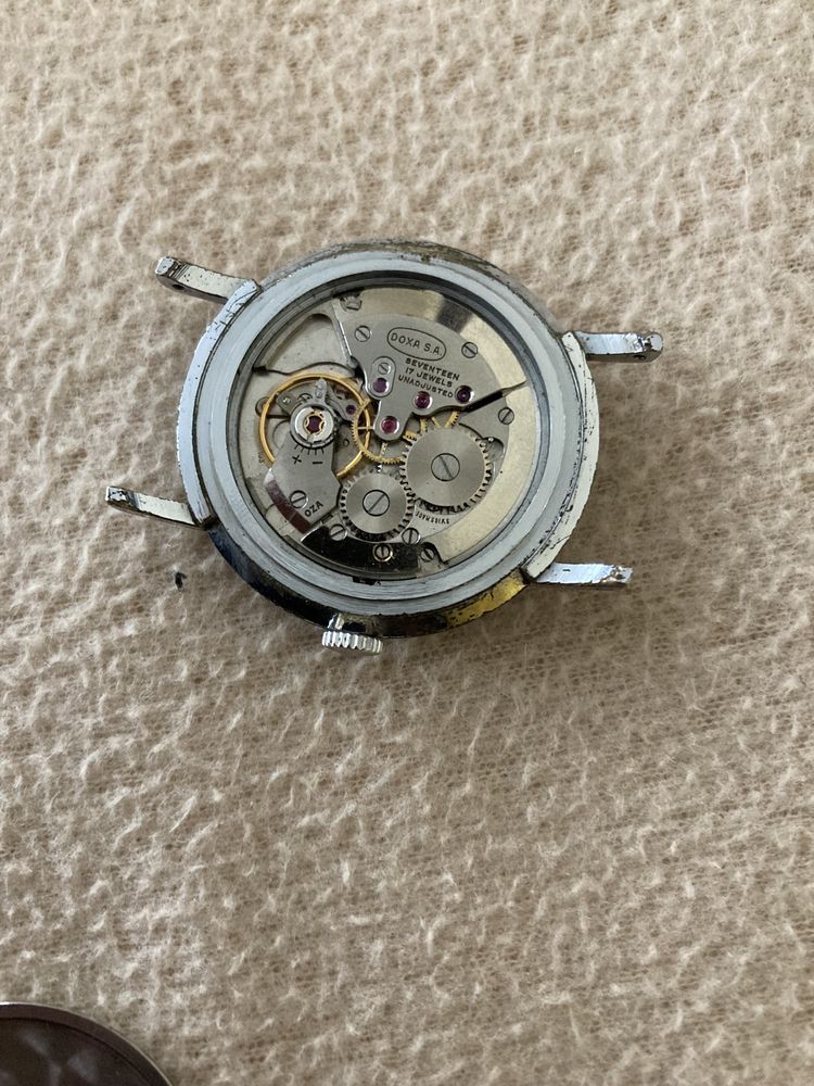 Мъжки оригинален швейцарски часовник Doxa
