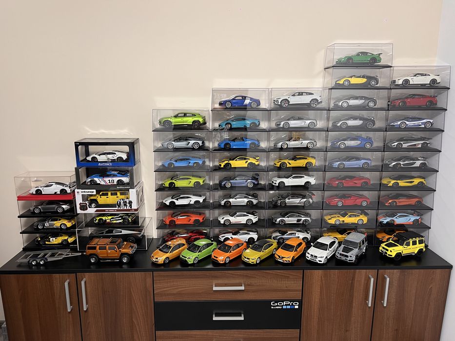 Vand machete auto 1 18 , autoart , bbr , norev , kyosho