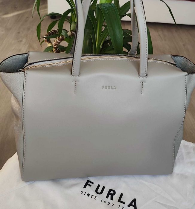 Furla Regina като нова
