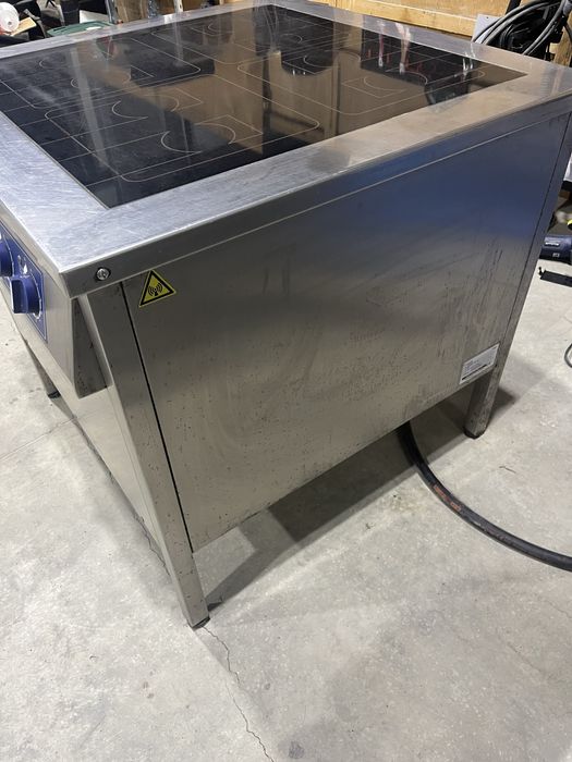 Професионална готварска печка 28 kw