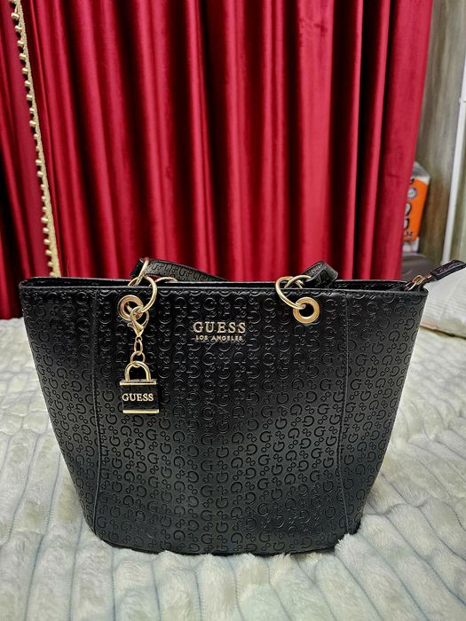 Женская сумка Guess