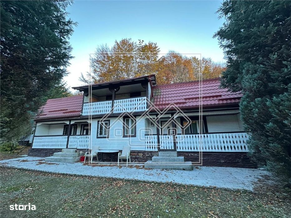 Casa de vacanta in Cartisoara, Transfagarasan - teren 971 mp, 8 camere
