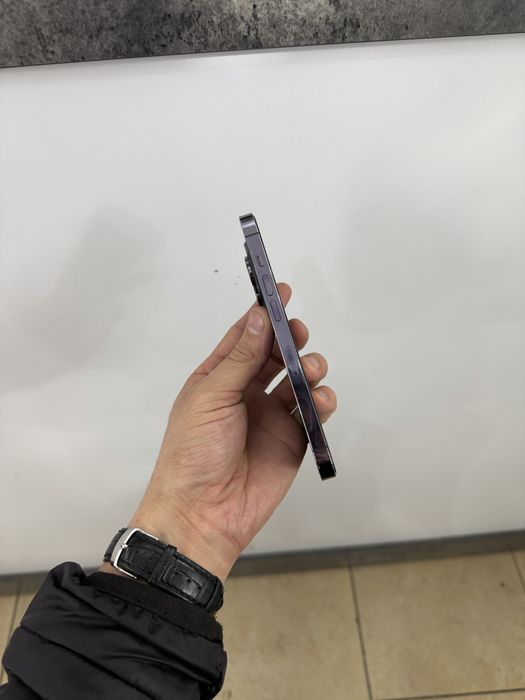 srochna iphone 14 pro  128 gb