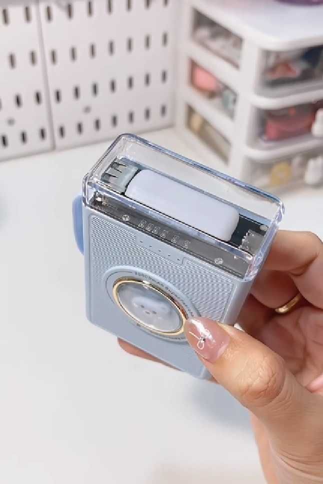 Компактна Външна Батерия Power Bank с вградени 4 кабела, 10000 mAh