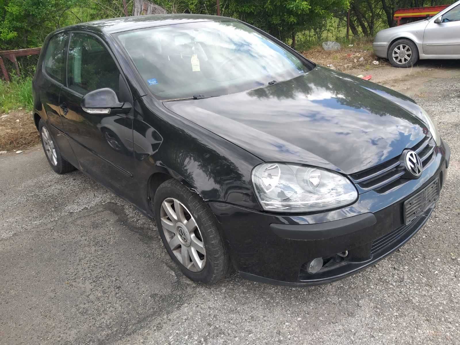 VW Golf 5 2.0 TDI
Март 2005, Хечбек, на части!