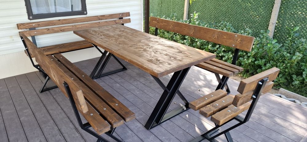 Комплект маса с две пейки