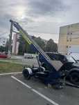 Inchiriez lift exterior tip girafa si carucior electric pentru scari