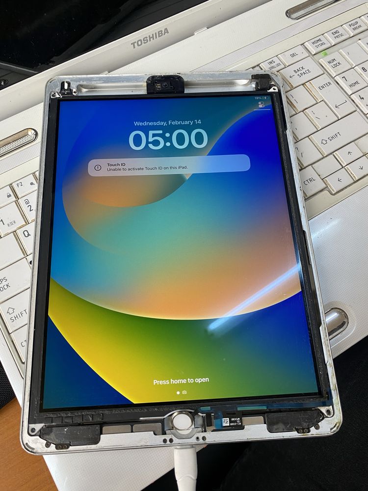 tableta ipad 2017 gen a 5 a 32gb a1822 piese, placa baza lcd baterie