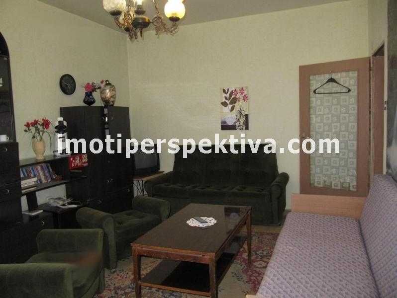 Продава се Тристаен апартамент в Пловдив, Тракия - 96 кв.м за 1146 €/кв.м - Снимка #3