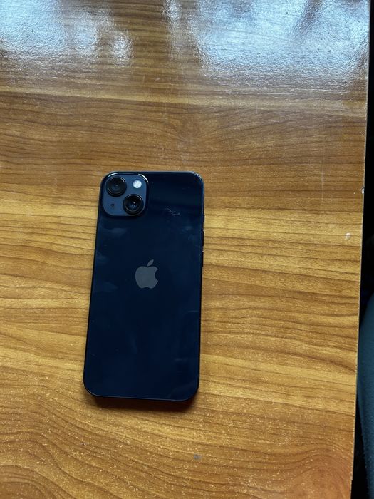 Vand iphone 13! nu deranjati inutil daca nu sunteti interesati!