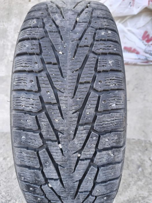 Шины почти новые nokian nordman 7 r17