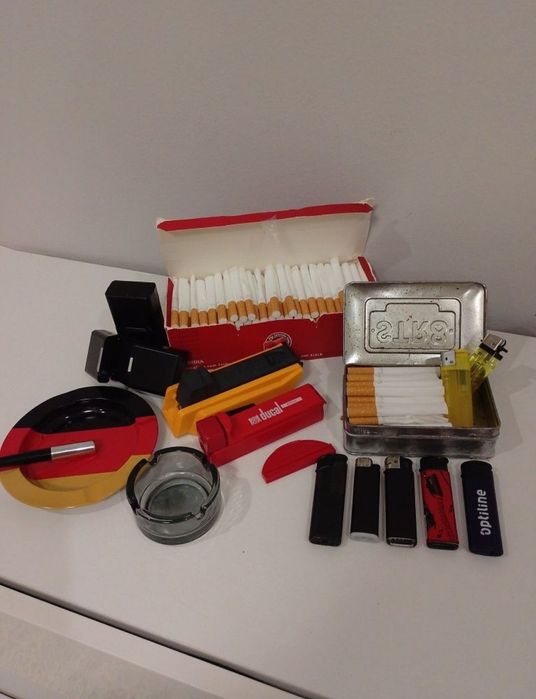 Табакери и запалки