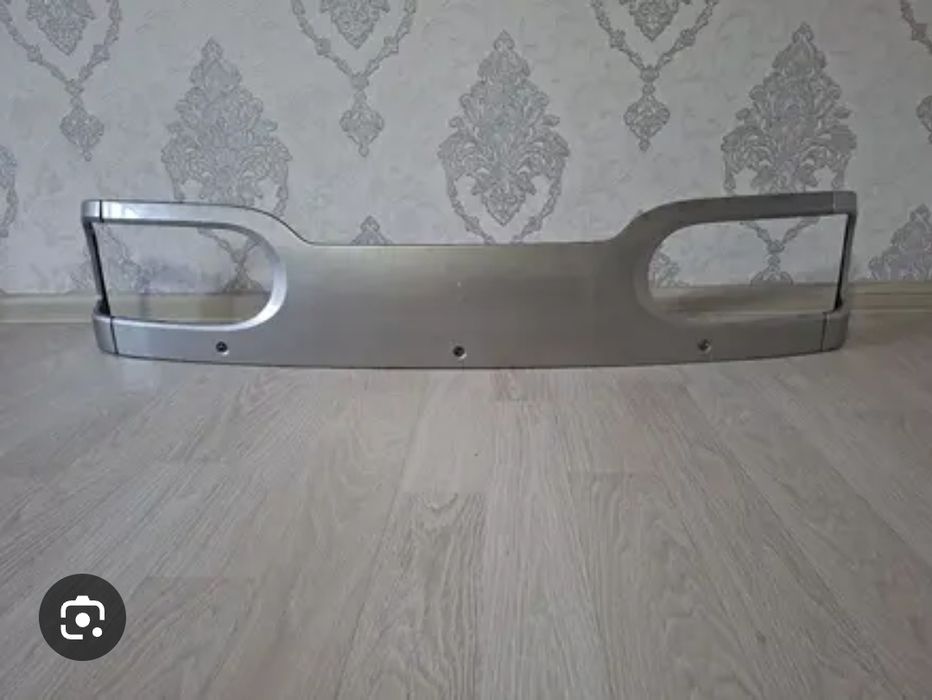 Дамас решётка передний