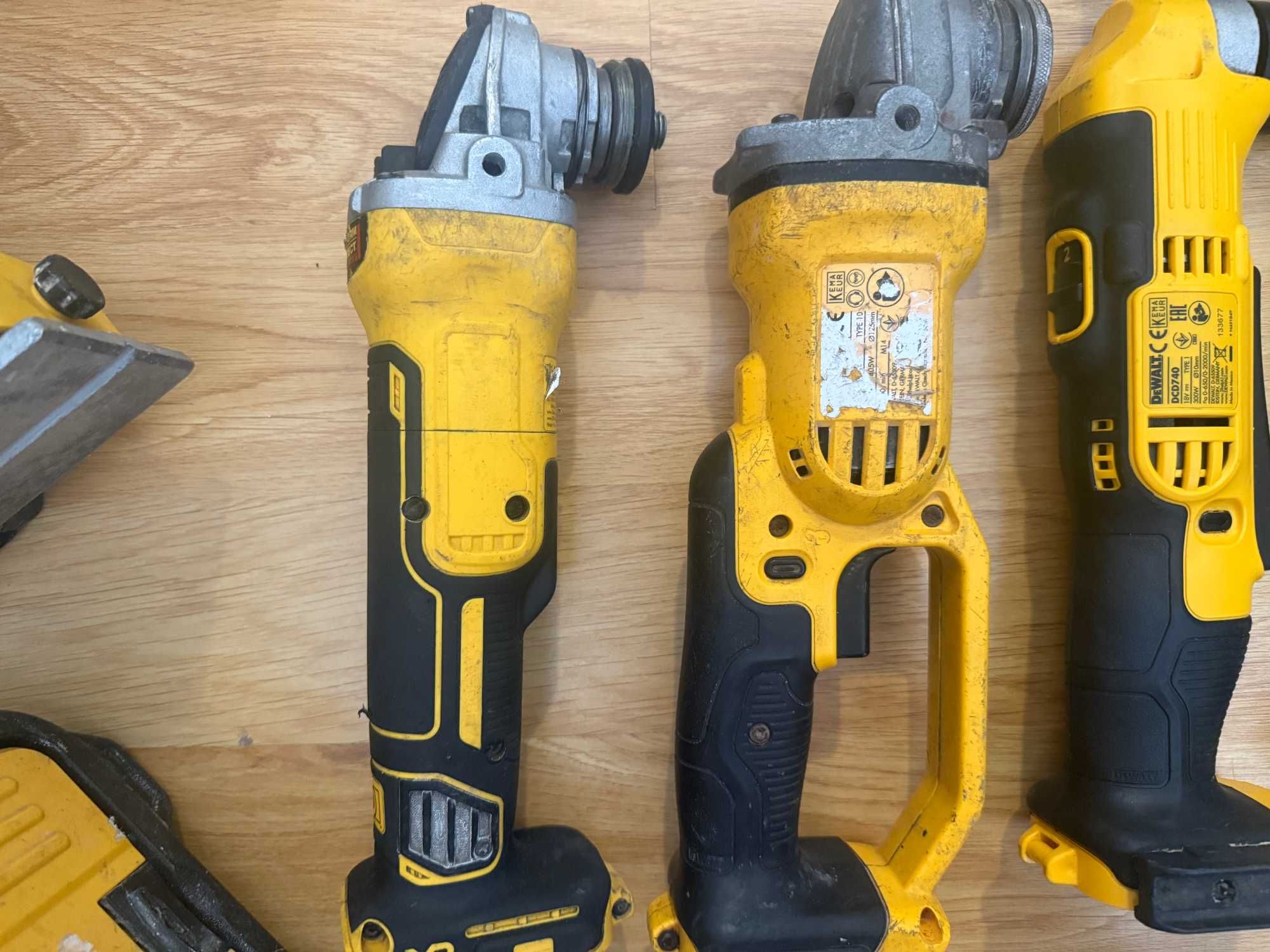 Бодита Dewalt 18v