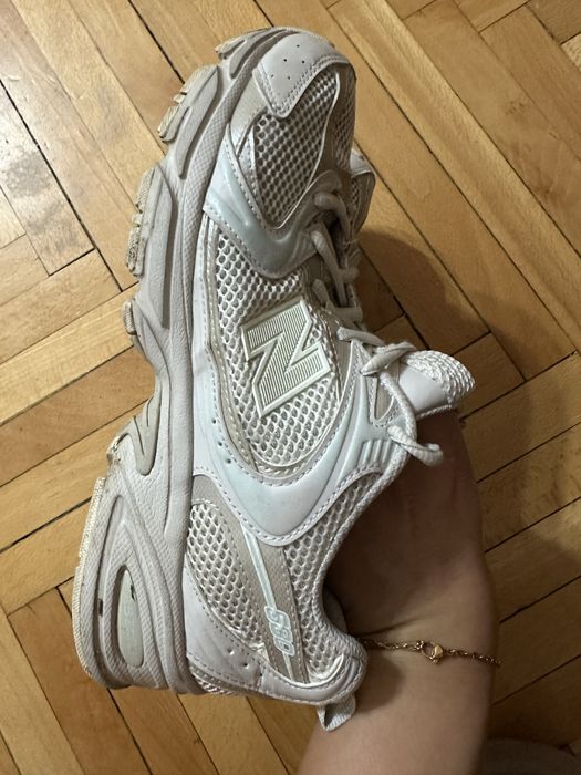 Обувки New balance