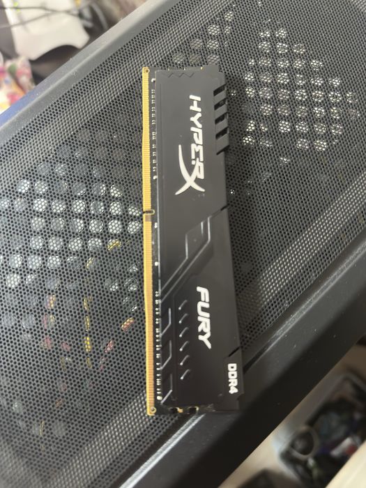 Продам оперативку на 16 gb 2666