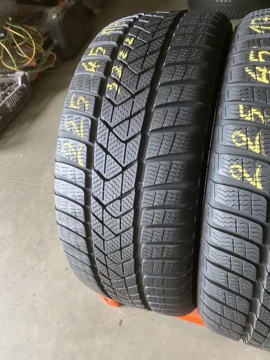 Anvelope iarna 225/45/17 Pirelli Sottozero 3 225 45 17 R17