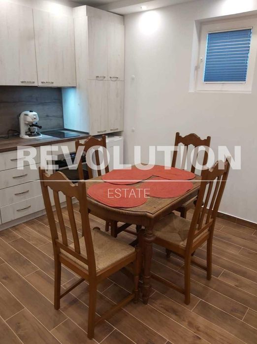 Двустаен апартамент в района на Виница!