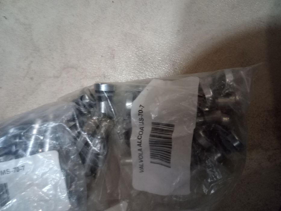 Вентили тежести лепенки за гуми