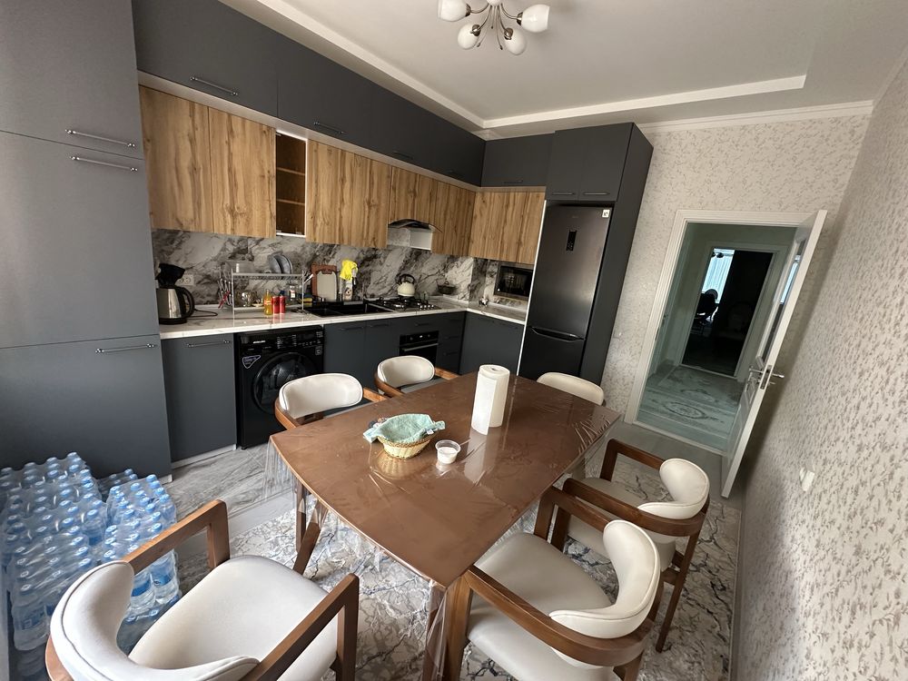 Gulistonda yangi qurilgan domda ideal rimontli dom