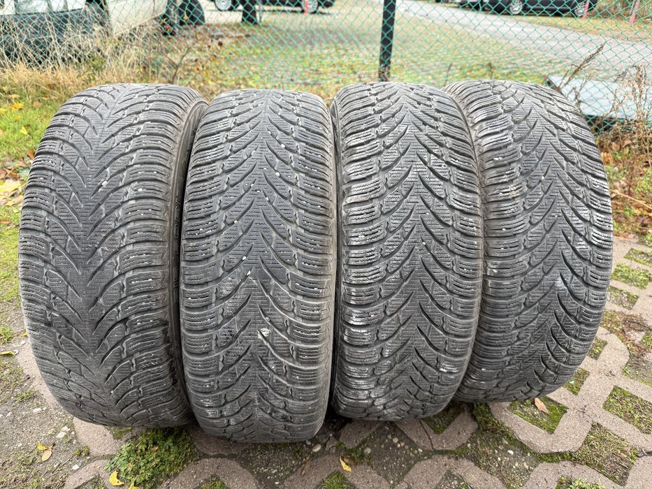 Зимни гуми Nokian 215/60R17