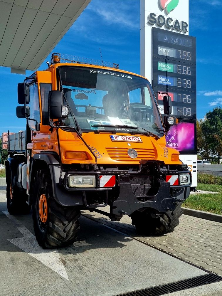 Unimog u400 u300 u500