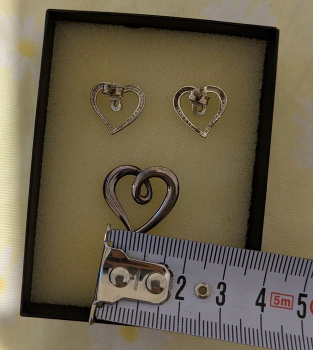 Комплект сребърни обеци и висулка сърце