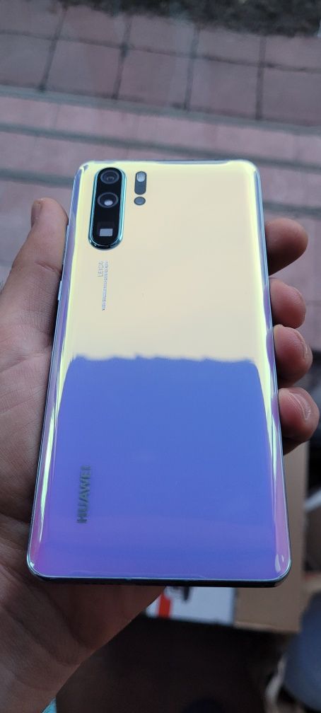 Huawei P30Pro, lentile Leica, 128gb, 6gb RAM, Servicii Google