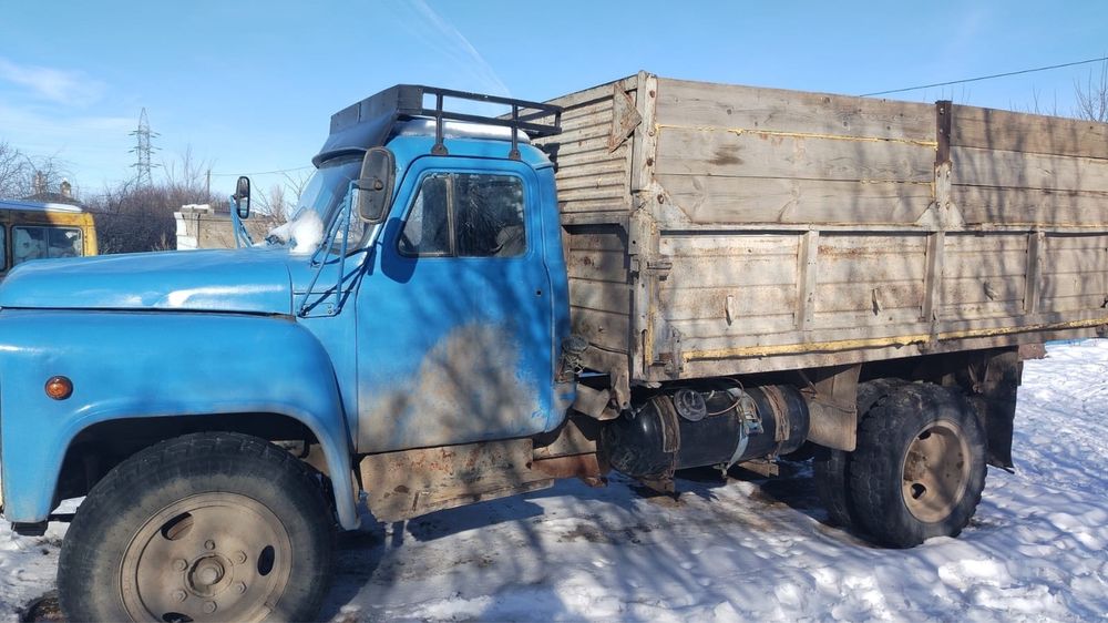Продам Газ-53 самосвал .