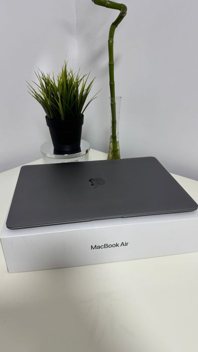 Macbook Air M1 Space Grey 256GB