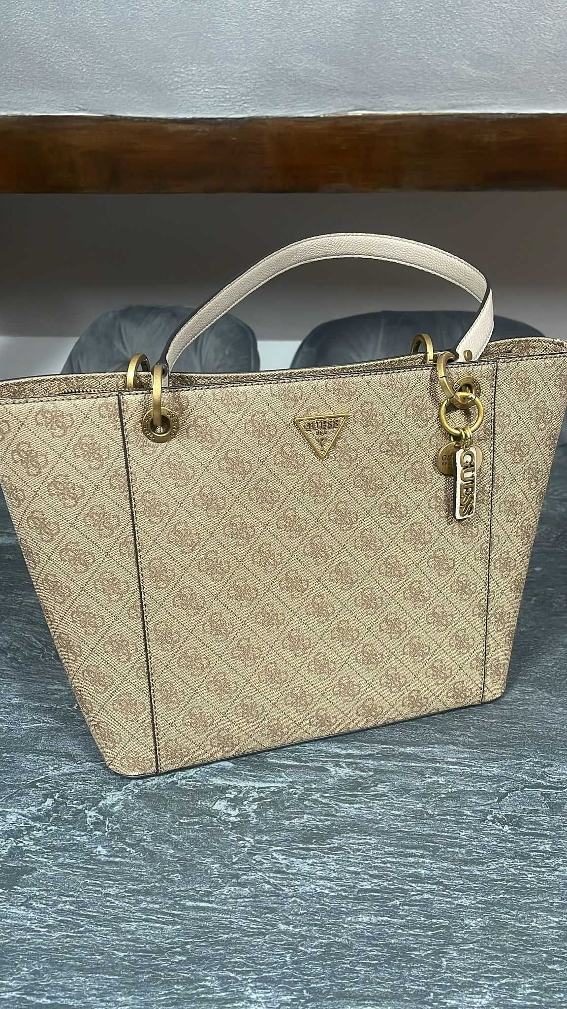 Poseta GUESS originala