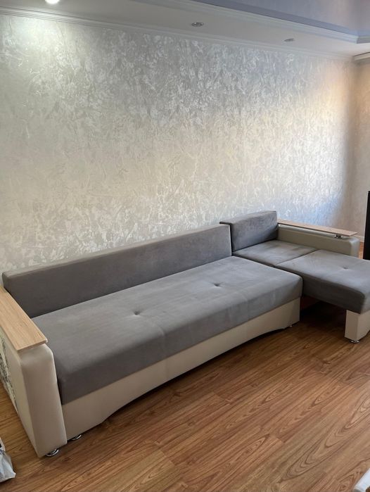 Продам диван в отличном состоянии