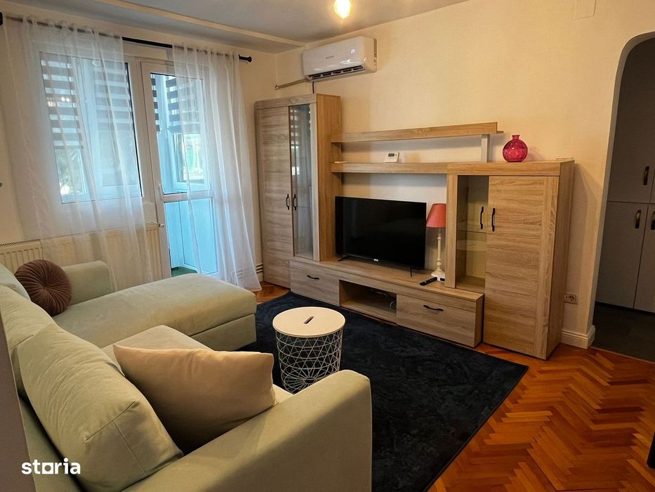 De închiriat apartament 3 camere Vlaicu / Fortuna – etaj 1