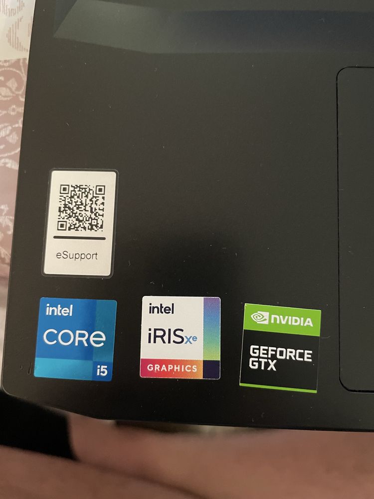 Lenovo IdeaPad Gaming 3 15IHU6