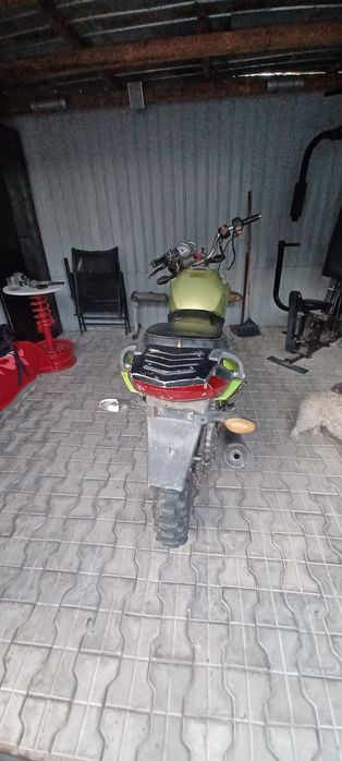 Motocicleta motor 125 în 4 timpi
