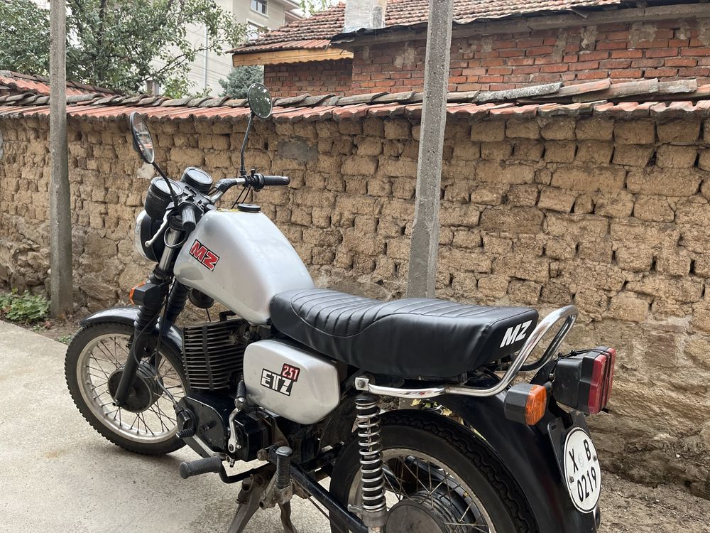 Мотоциклет MZ 251 cc