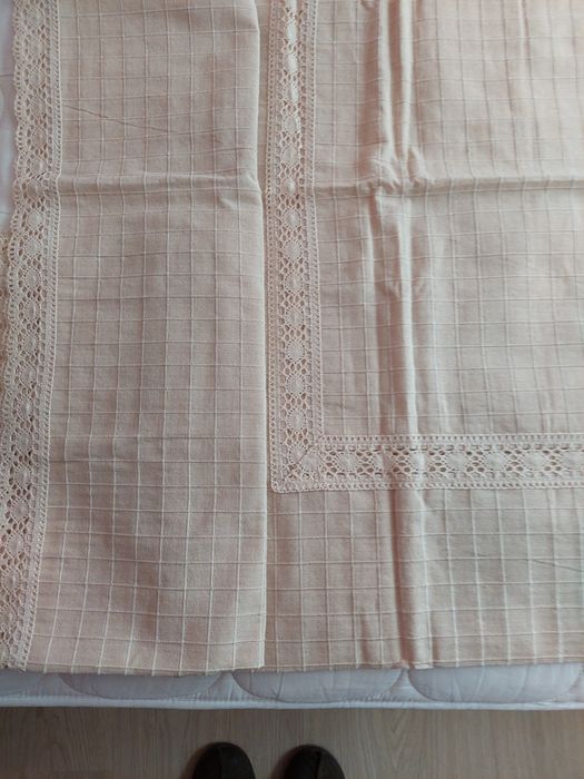 Покривка за маса от лен