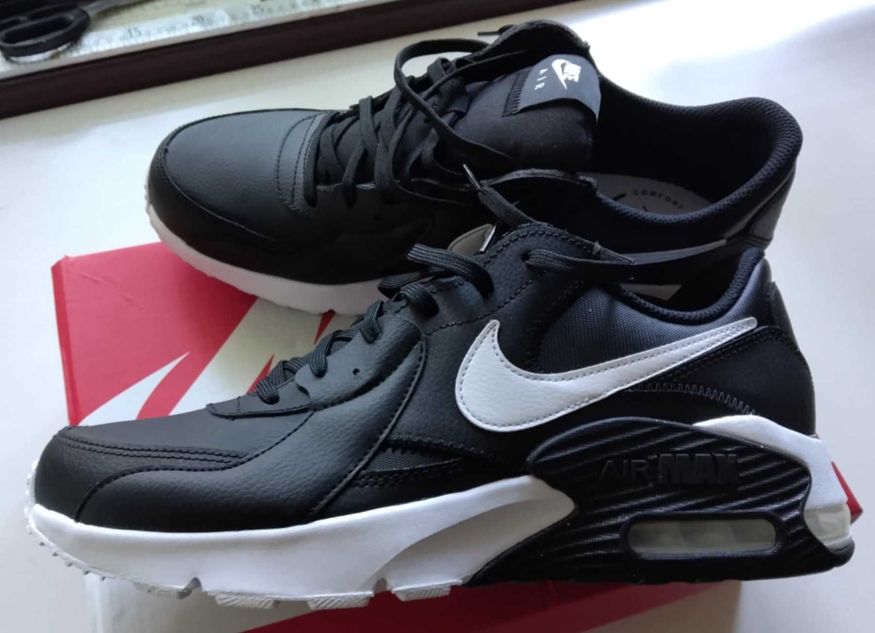 Nike Air Max Excee-Leather