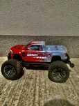 Masinuta rc arrma granite
