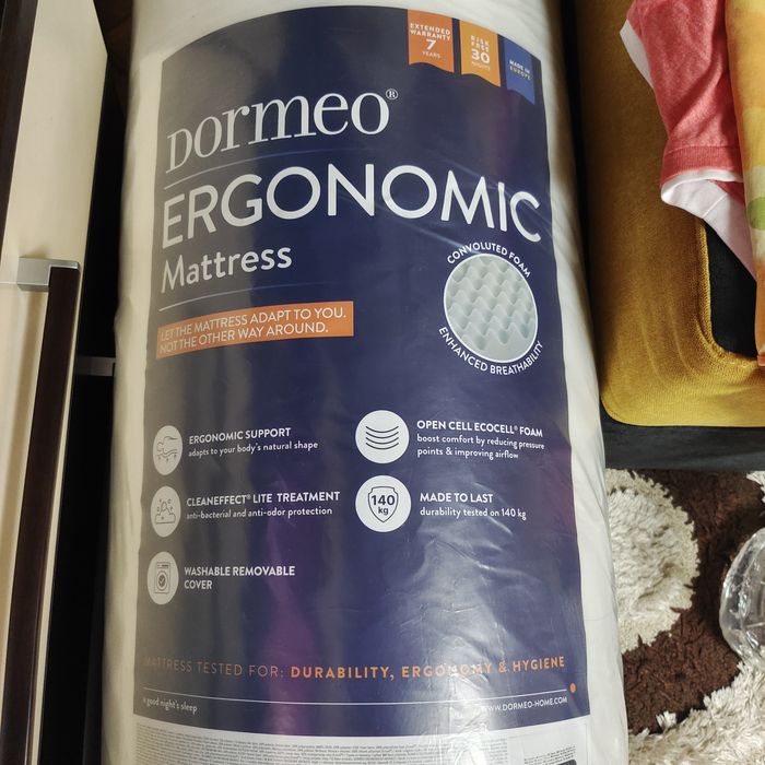 Saltea Dormeo 140 X 200 nouă