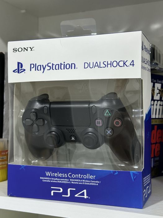 Джойстик PlayStation 4