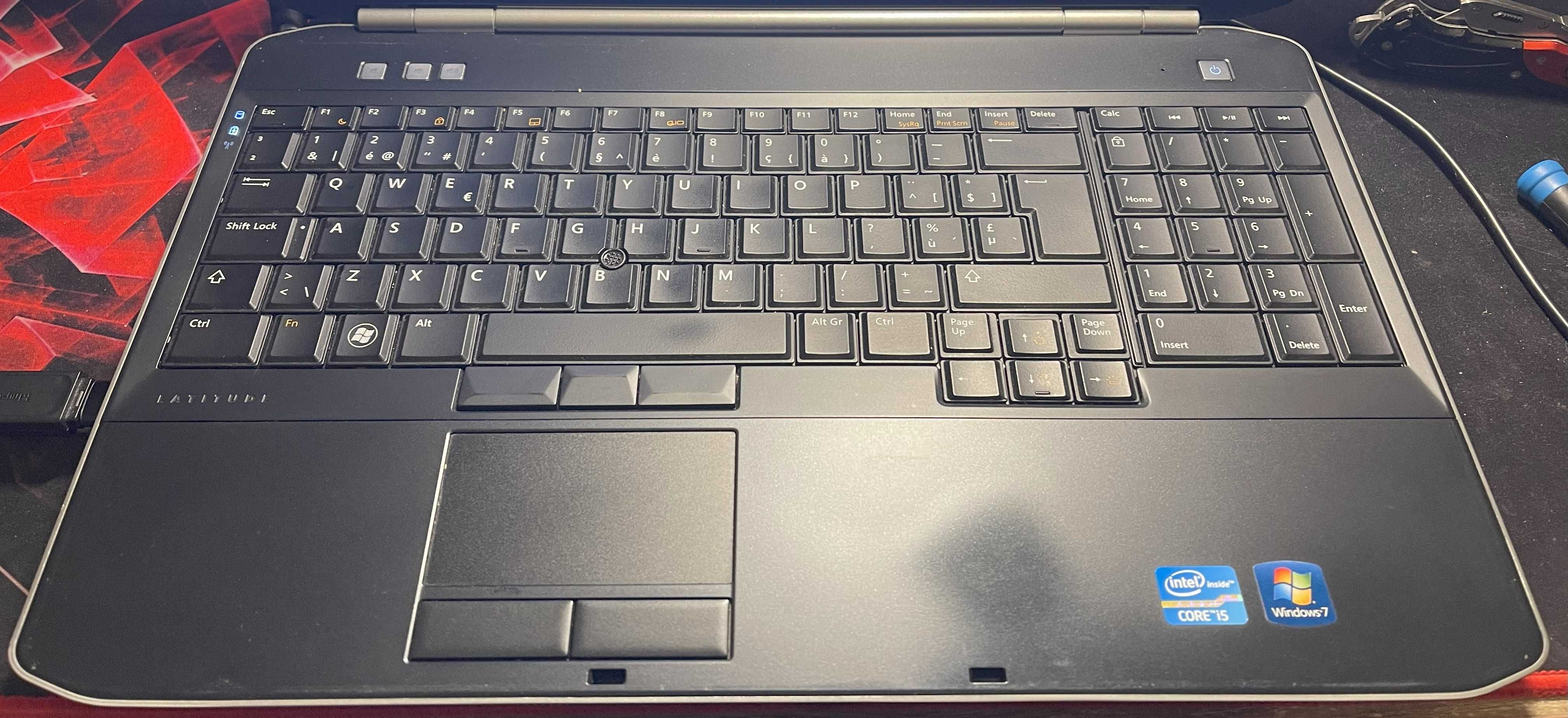 Laptop Dell Latitude E5520 i5-2520M 500GB HDD 4GB RAM Intel HD Graph